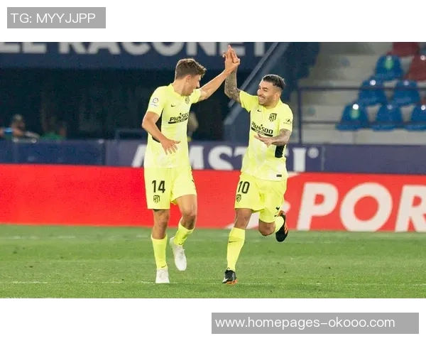 摩雷伦斯迎战劲敌期待精彩对决与胜利的曙光